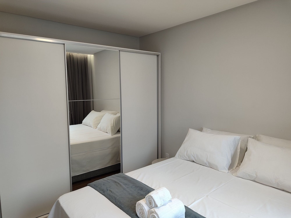 Complete Apartments 700m From the Beach - VNV