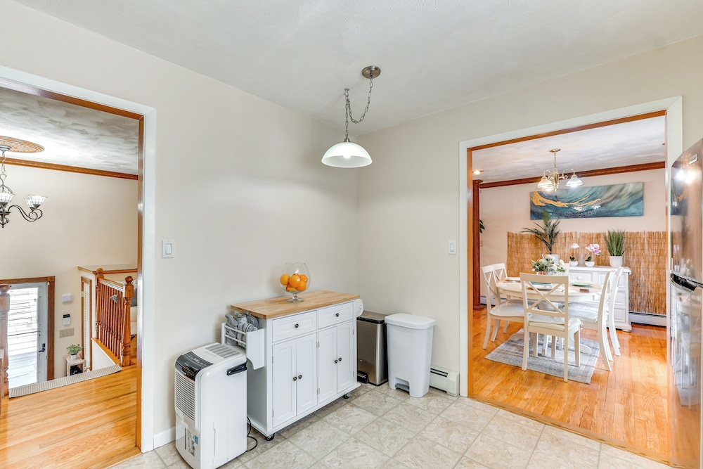 Peaceful 1-acre Parksville Home: Large Deck & Yard