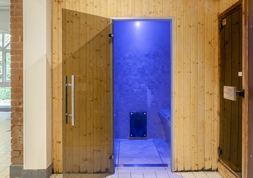 Farnham Vacations - The Hog's Back Hotel  Spa Farnham - Property Image 12