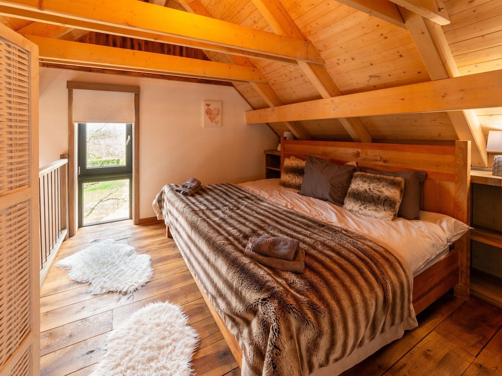 Lush Holiday Home With Bubble Bath and Sauna