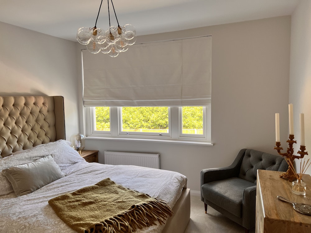 Charming 2-bed Apartment in Sandwich in Kent view 5
