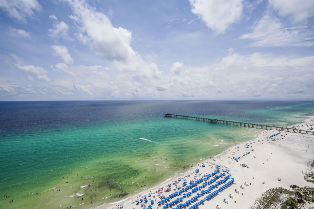 Calypso Beach Resort by Panhandle Getaways