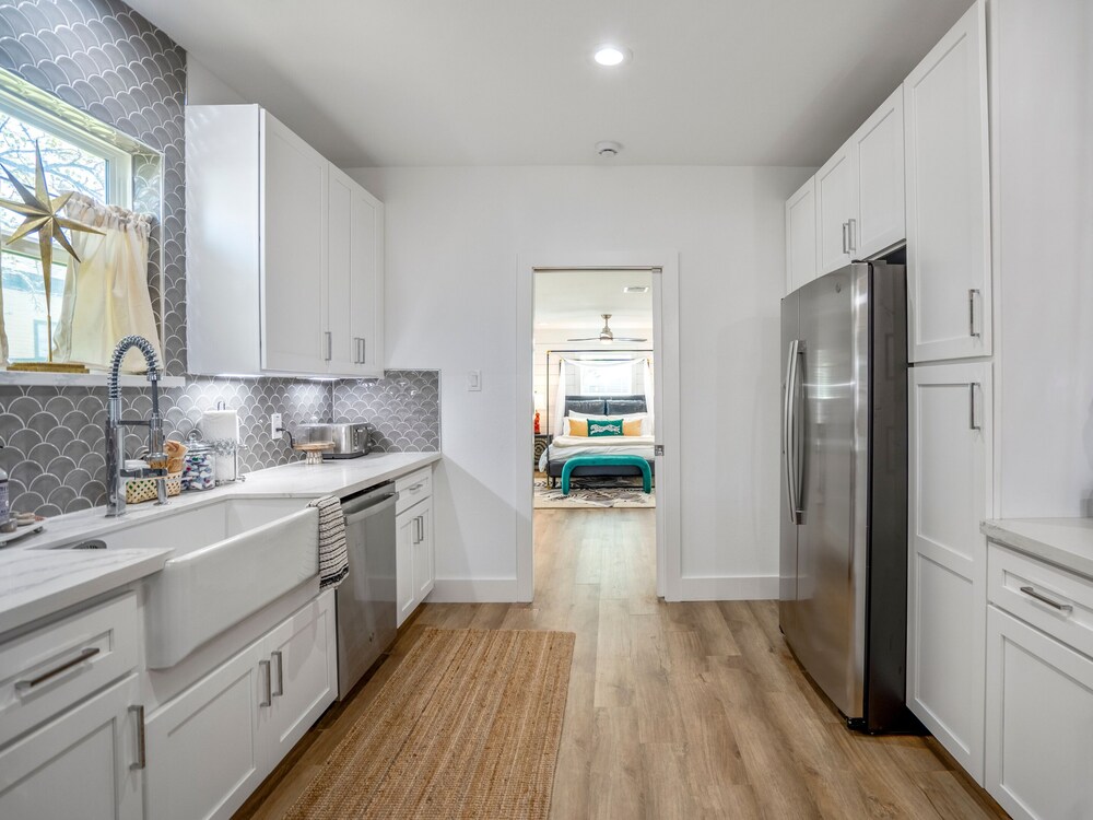 Sandy Toes Retreat by Ryson Vacation Rentals