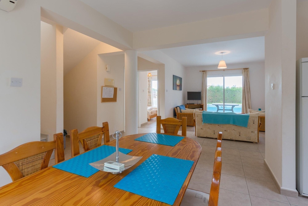 Villa Dalia Large Private Pool Walk to Beach Sea Views A C Wifi Eco-friendly - 2326 view 3