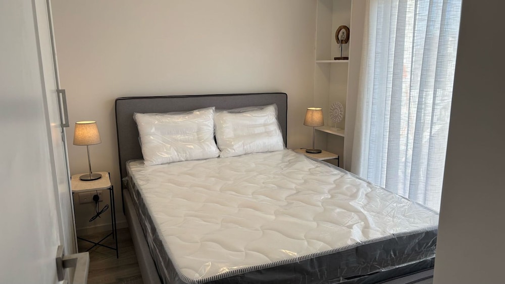 Seabreeze City Center Flat No 5