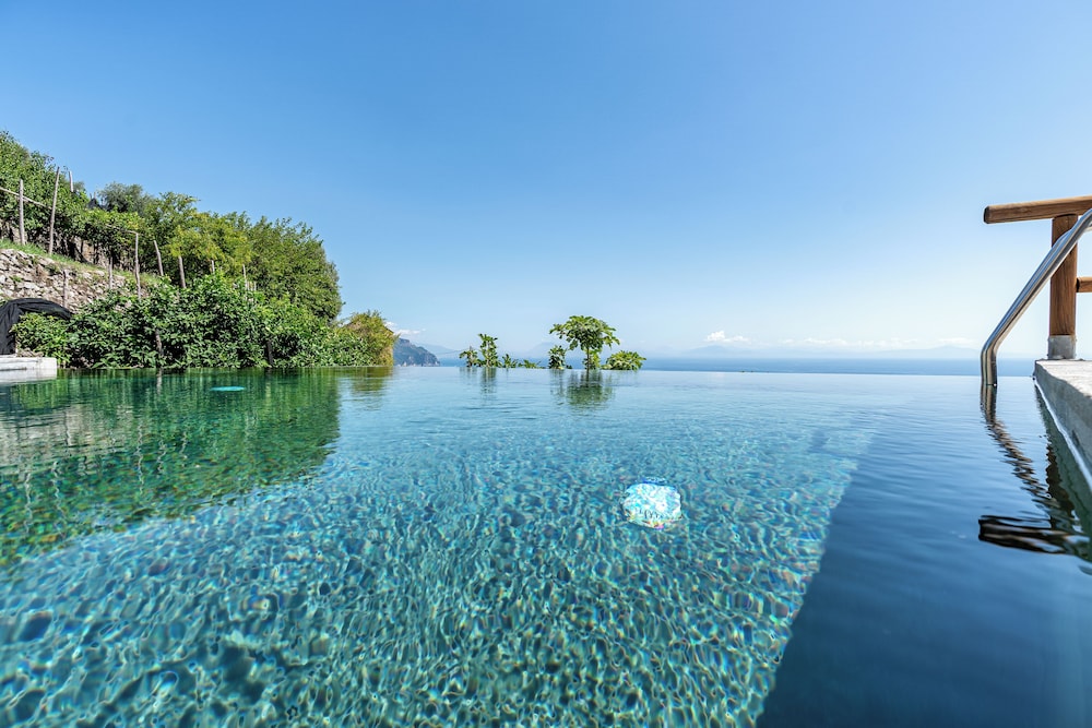 Villa Orleans photo 2