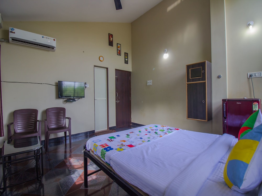 OYO 16412 Home Cozy Studio Parra