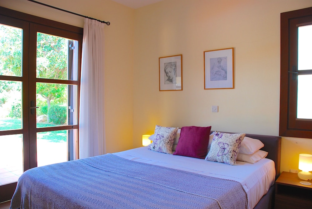 Villa 32 - Limni view 2