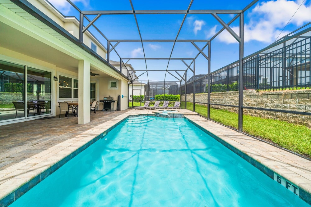 9014 Sunshine Ridge Loop
