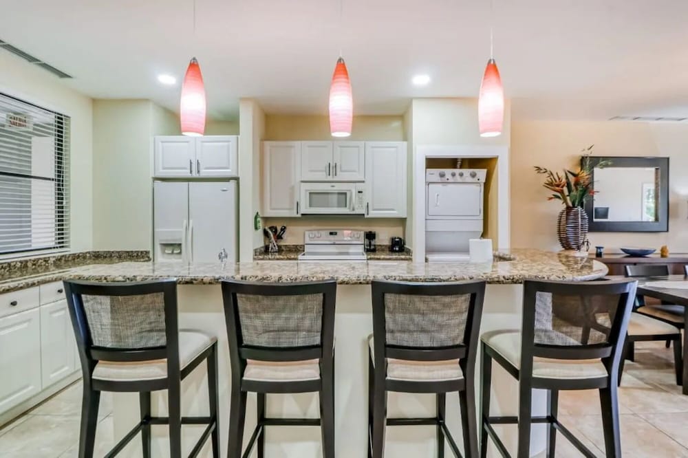 Elegant Condo in High-End Resort Community with Pool and Beach Club Access