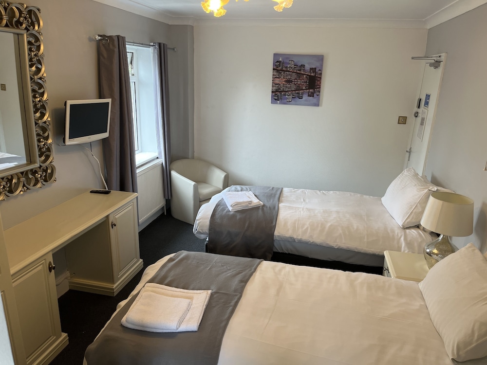 Hill Lodge Hotel