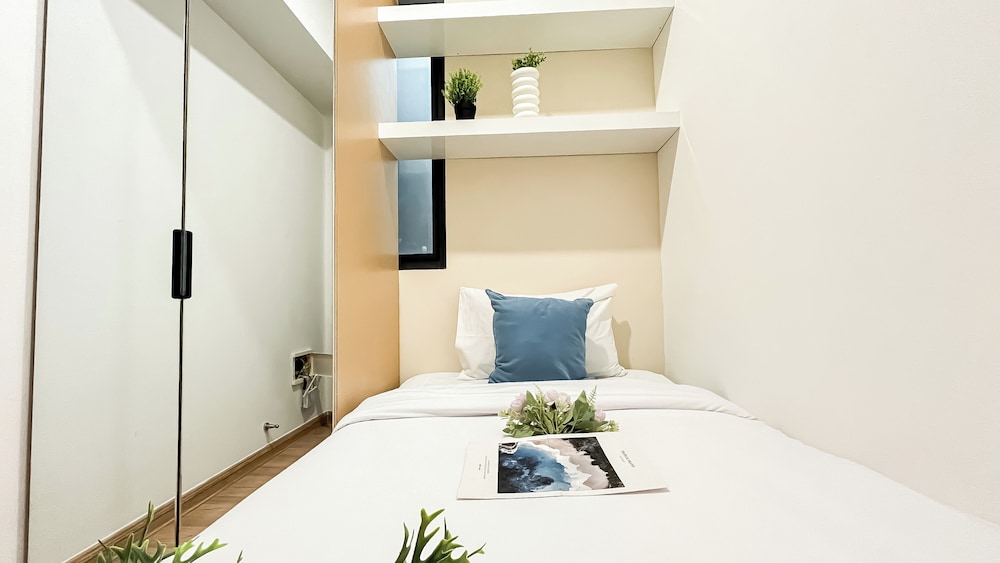 Elegant And Homey 3Br Apartment Sky House Bsd
