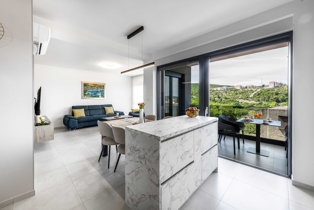 Tila Luxury Suite