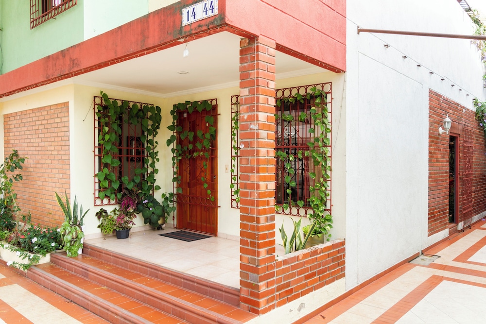 Hostal Cartagonova