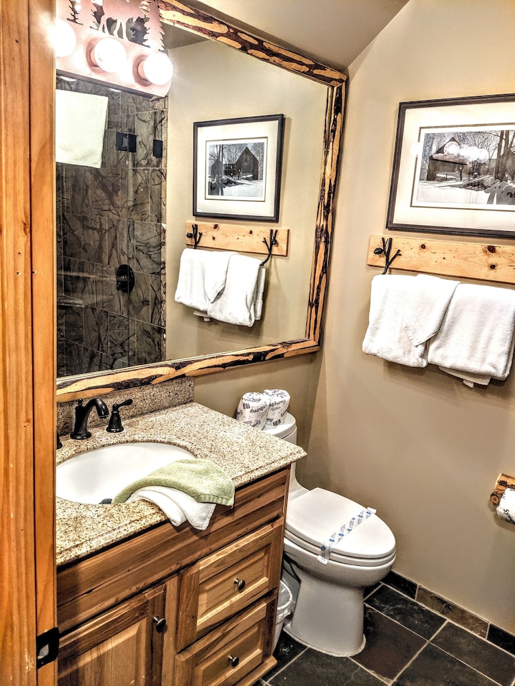 Snow Summit Townhouse Rentals & Sales