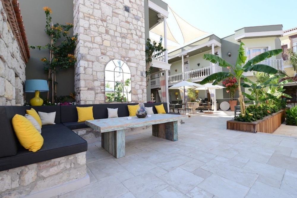 Marge Otel - Image 34