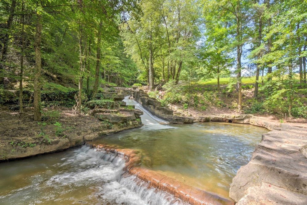Lake & Golf Course Views: Big Canoe Home w/ Deck!