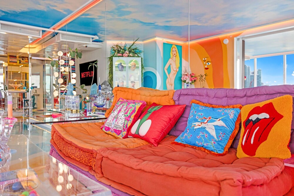 lounge