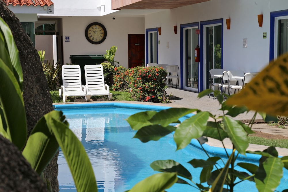 Huatulco Vacations - Hotel Alikar Huatulco - Property Image 3