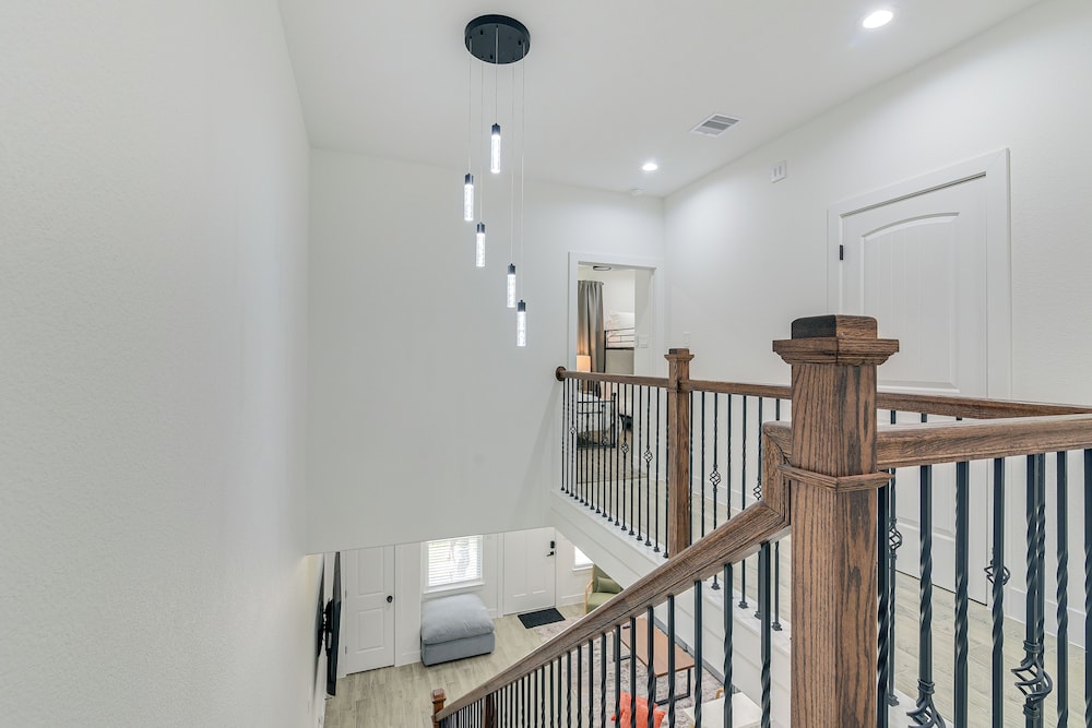 6 Mi to Dtwn Houston: Family-friendly Home w/ Yard