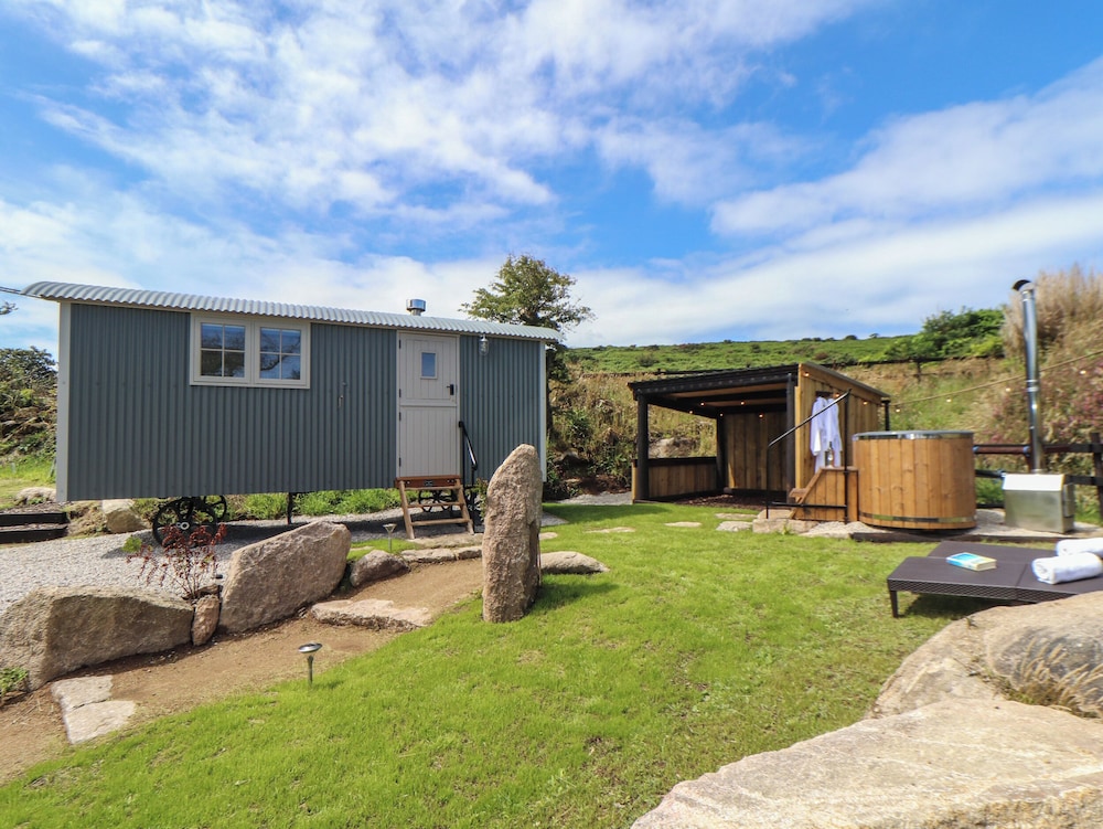 Bosulla Shepherds Hut