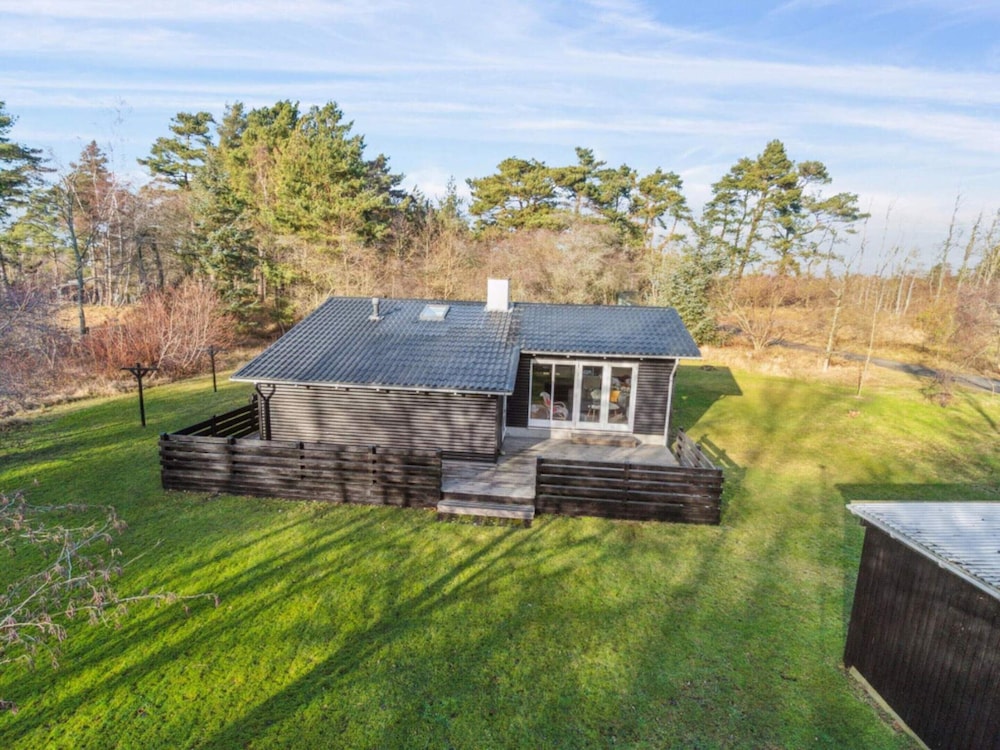 5 Star Holiday Home in Aakirkeby