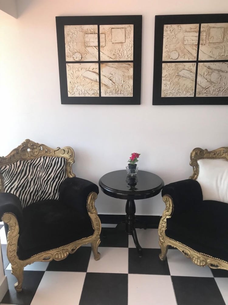 Aurora Guest House