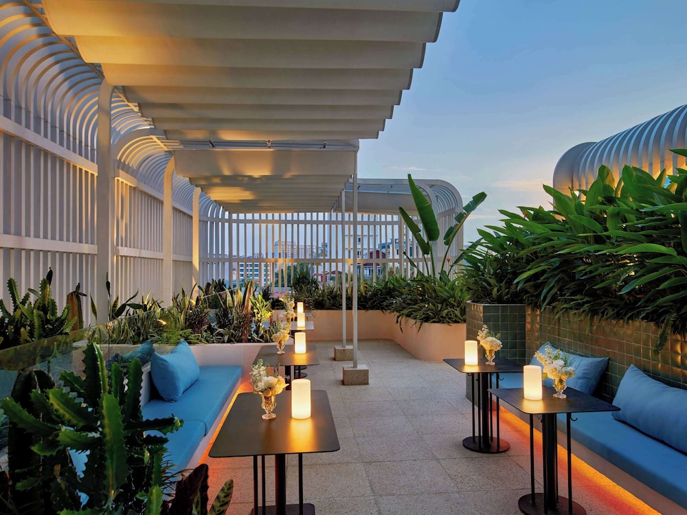 Mövenpick Hotel Hanoi Centre 54