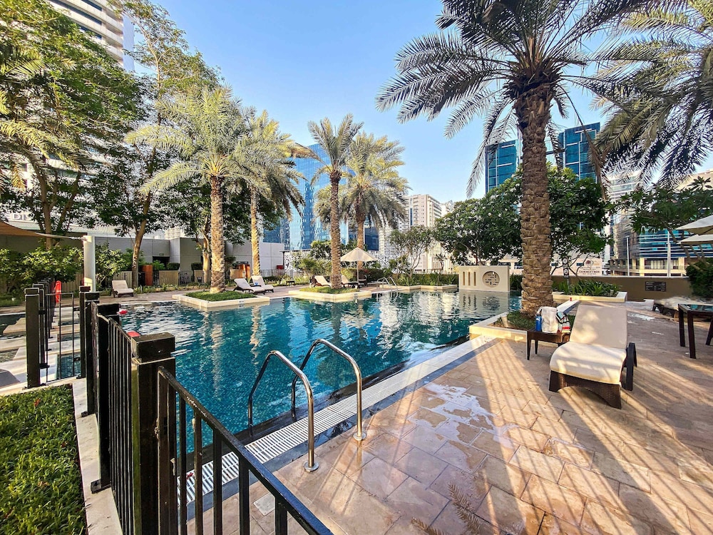 Silkhaus High Floor With Big Balcony Downtown