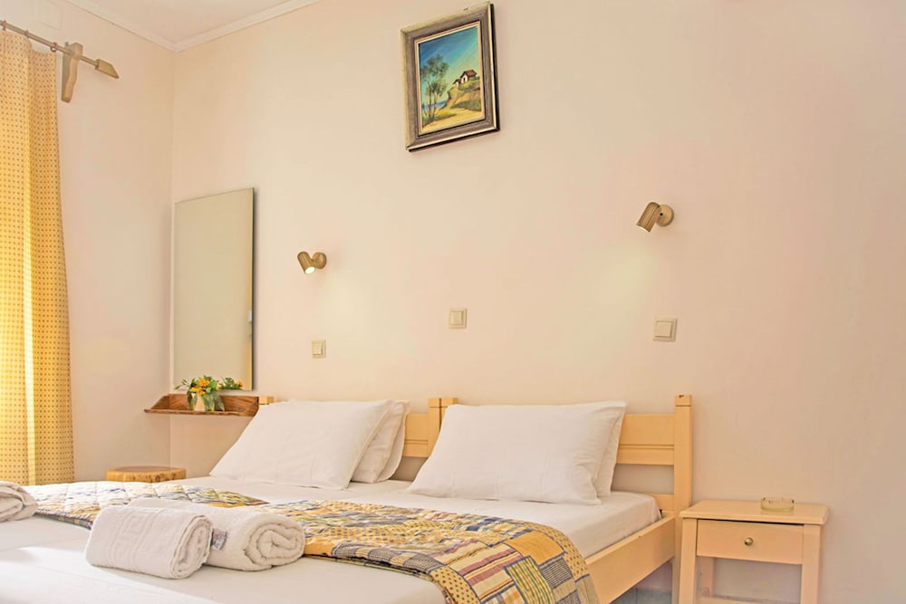 Seafront Apartments photo 3