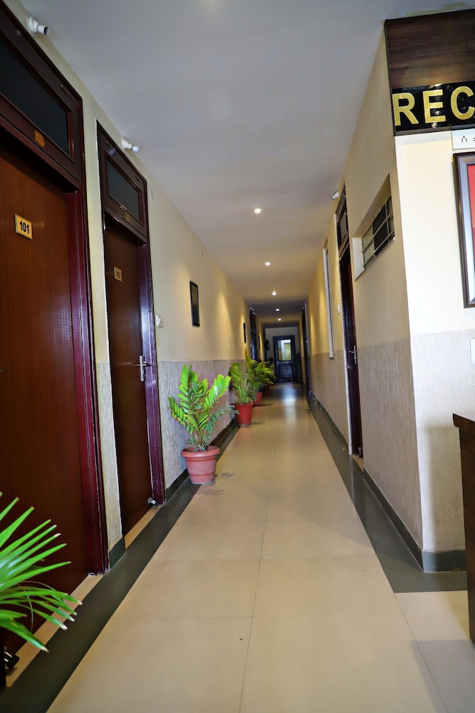 Exotika Express Resort