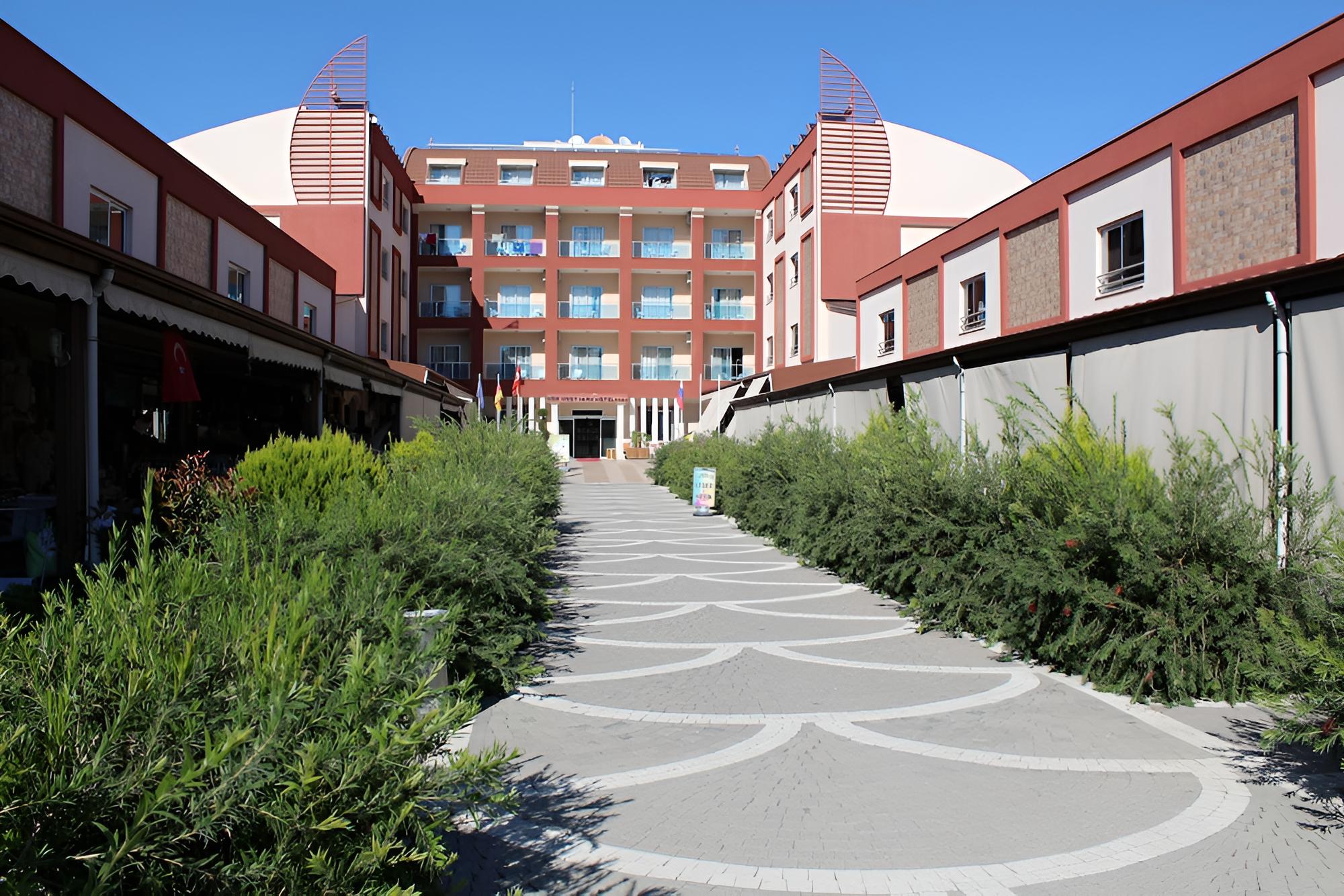 Side West Park Hotel