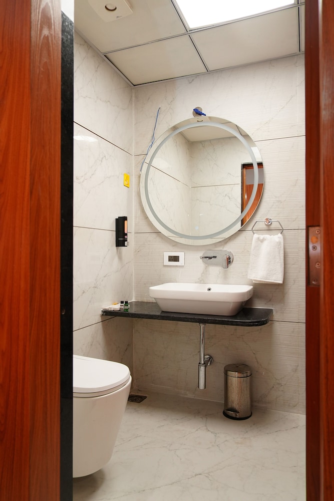 HOTEL BHAGYALAXMI LUXURY INN