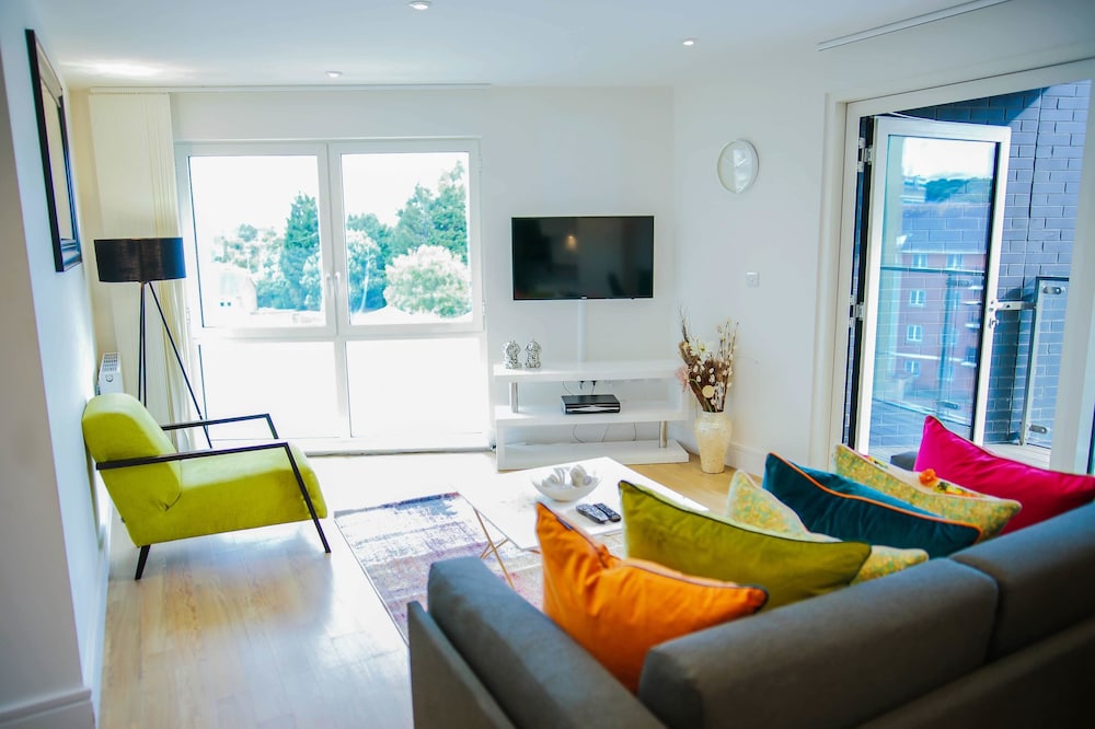 Executive 2 Bed Apartment