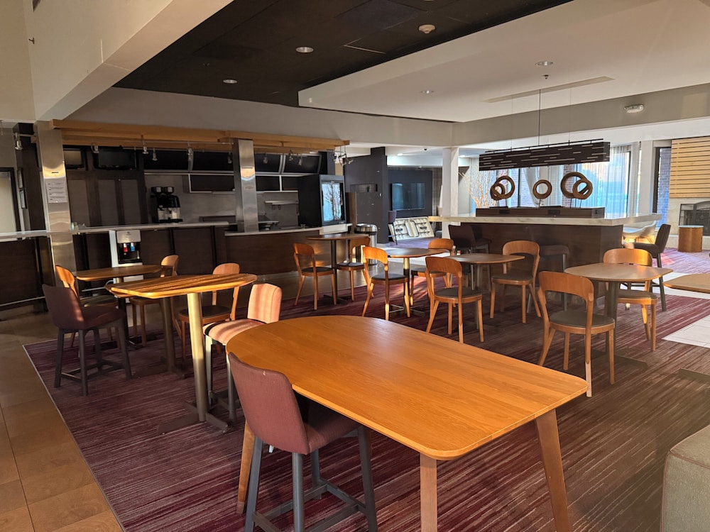 Stoughton Inn