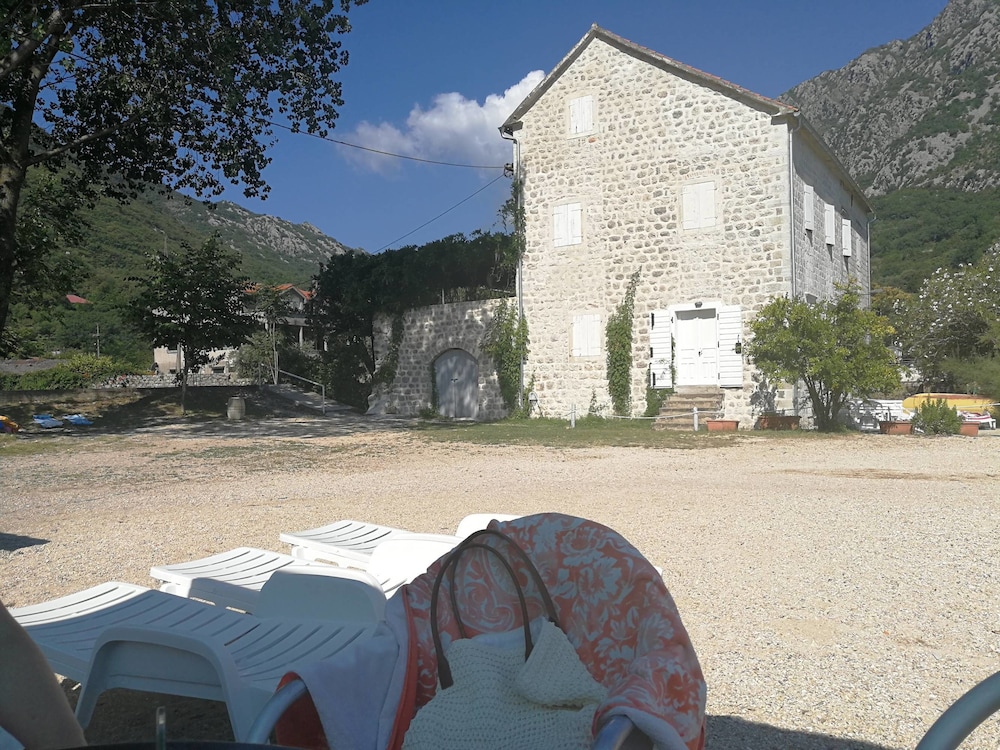 Photo 29