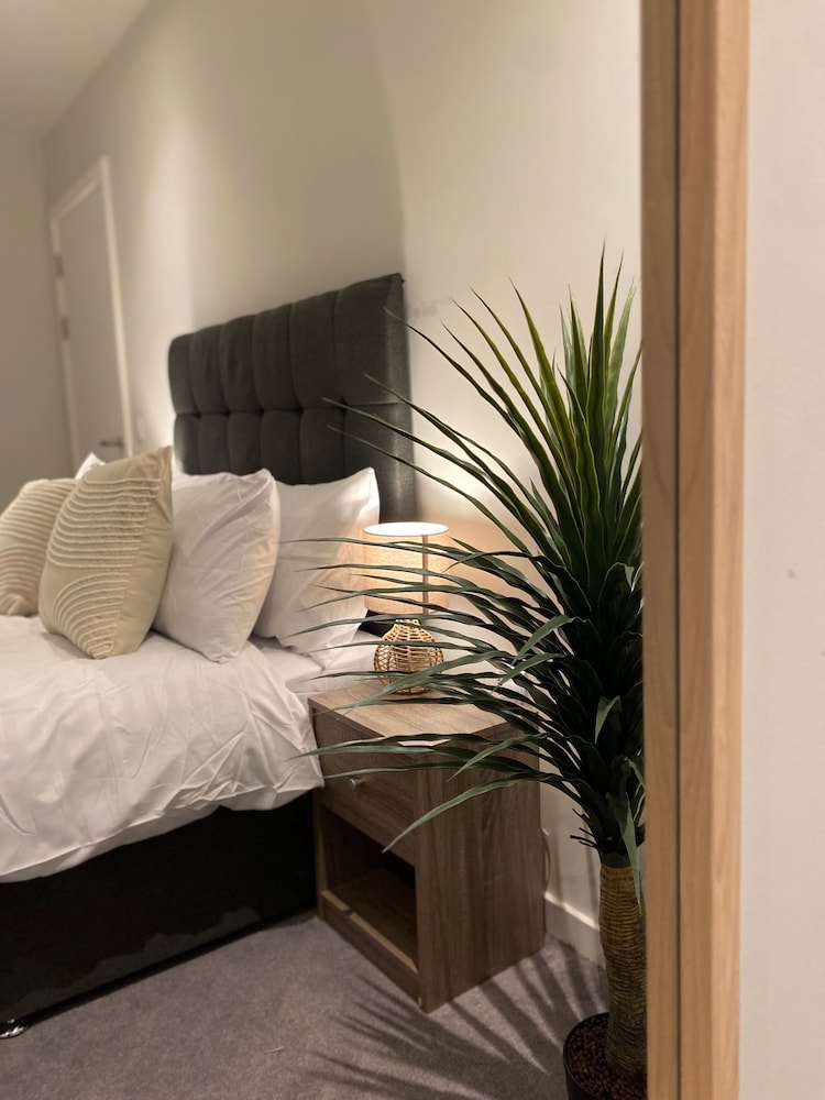 Central Apartment-free Parking With Terrace-gym