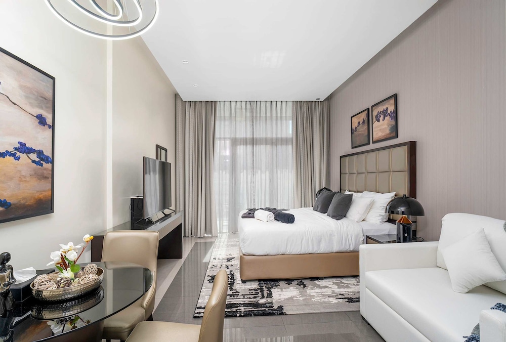 Chic Studio in Business Bay Near Burj Khalifa