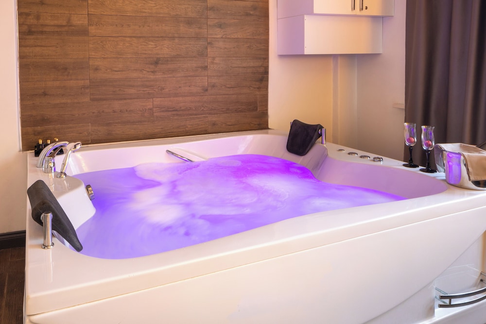 Bakırköy Zeugma Suit - Image 40