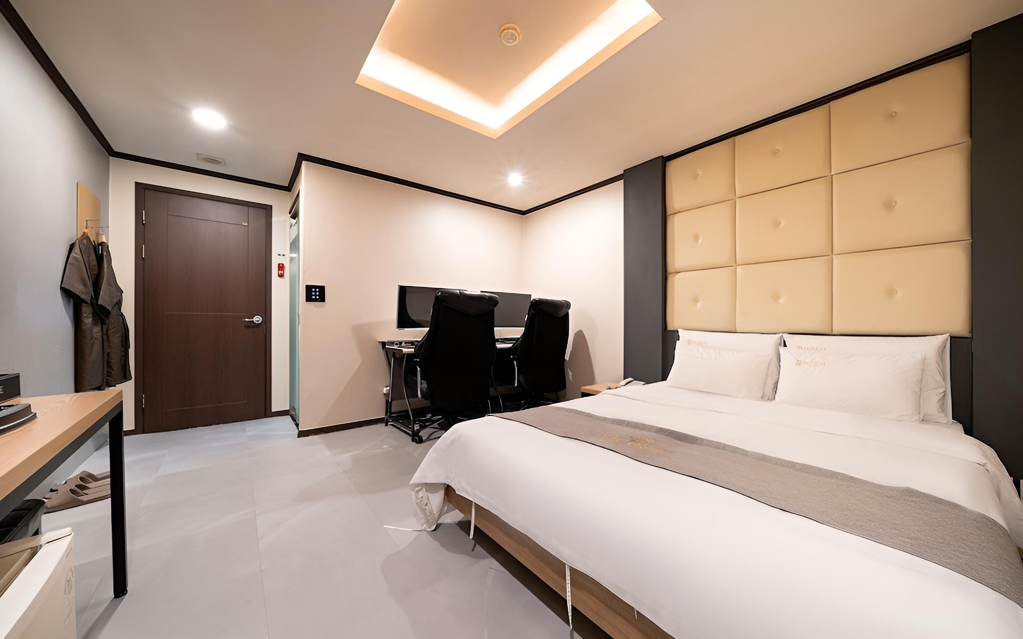 Bucheon Mori Hotel view 5
