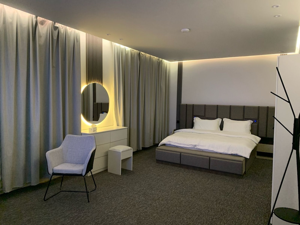 Downtown Suites Orbitnet