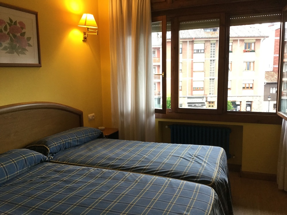 Hostal Café Español view 4