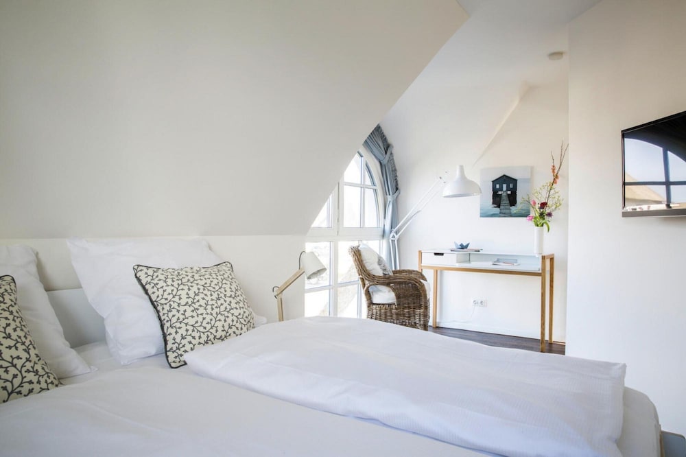 Luxushaus in Bodstedt mit Sauna und Lagune
