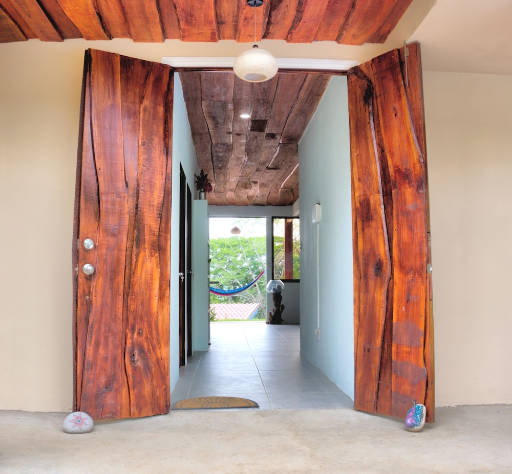 Valley of Dreams Eco Lodge Room