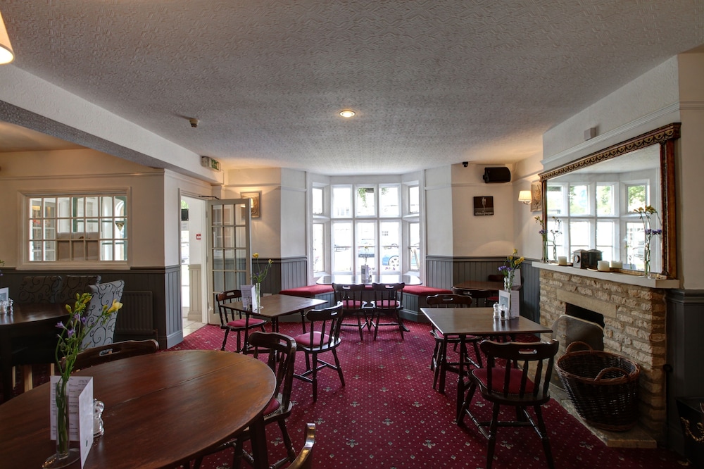 The Swan Inn