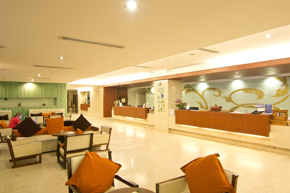 GRAND JOMTIEN PALACE HOTEL