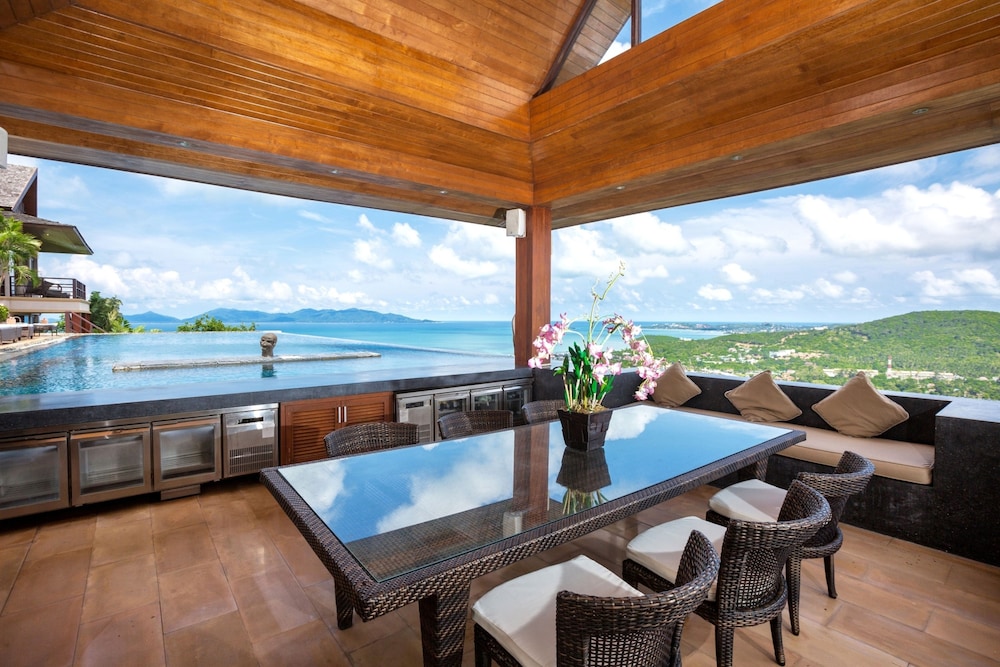 Grand Vista view 4