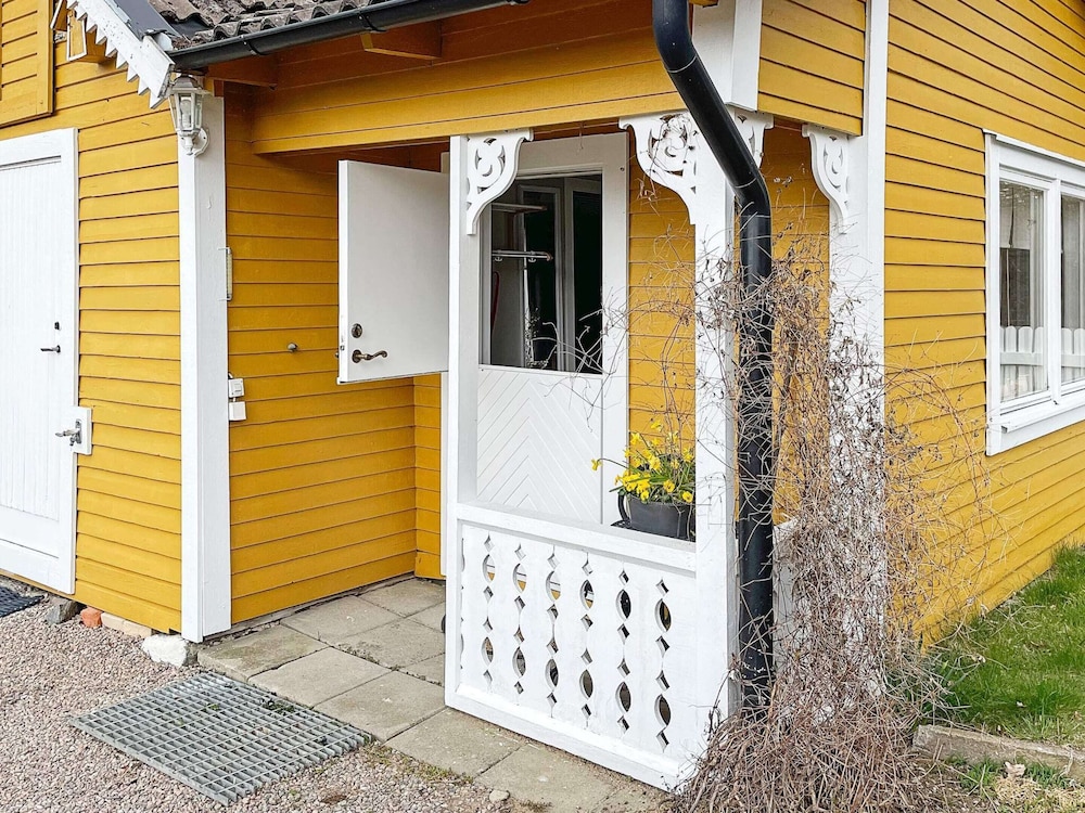 2 Person Holiday Home in Ronneby-by Traum
