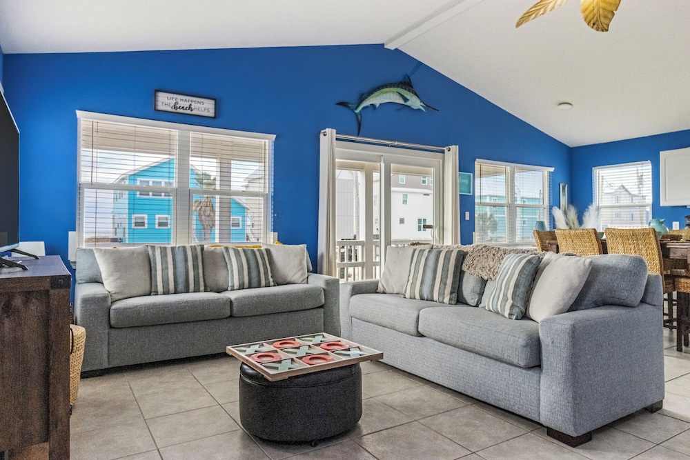 Bikini Bottom by Southern Vacation Rentals