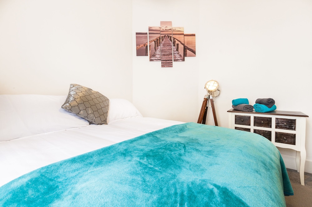 Central Exeter Apartment Kimberley Road view 2
